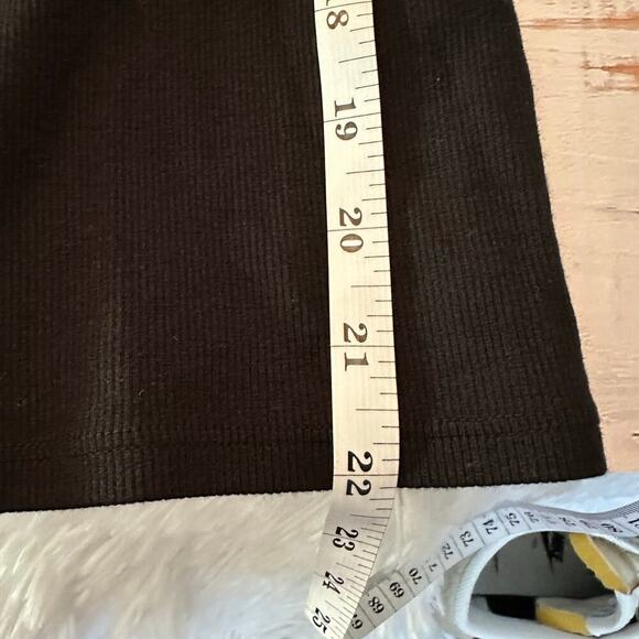 Joe’s Jeans The Leslie Summer Minimalist Contemporary Top Size Medium Black - Picture 11 of 11